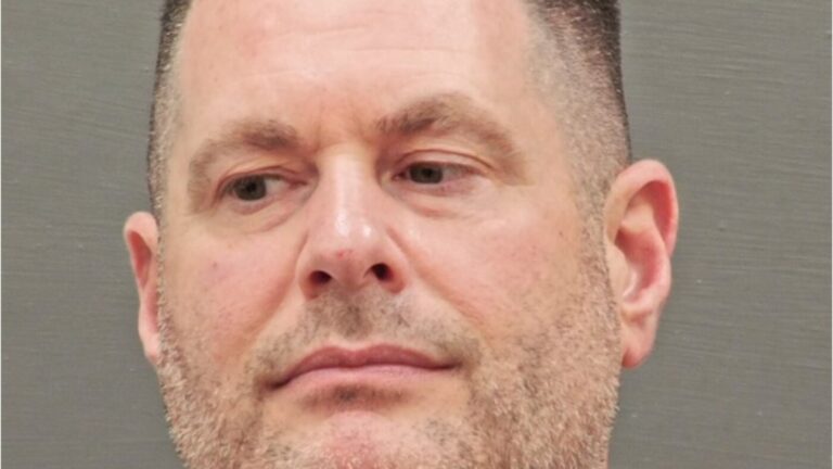 Former senior CIA officer took home gold bars and millions in cash, FBI says