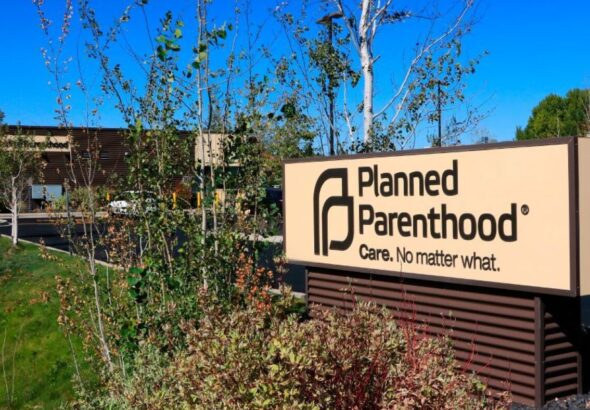Abortion pills “just in case”? Planned Parenthood will offer them in two states