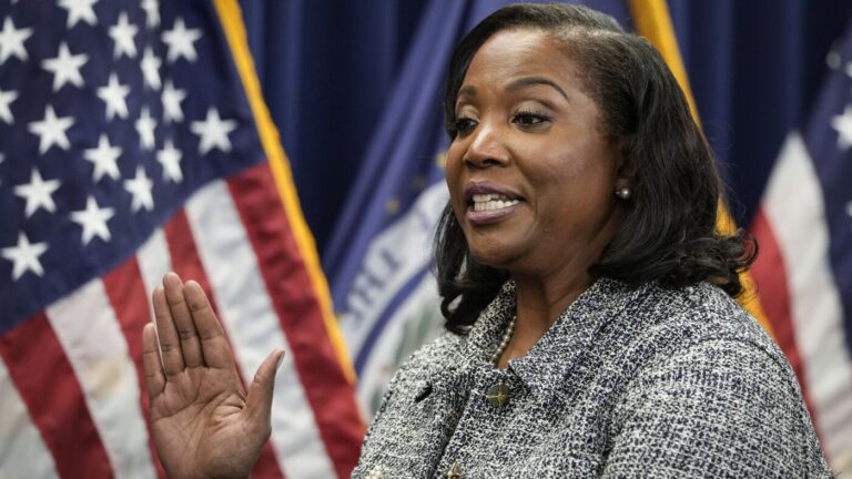 Supreme Court says Fed’s Lisa Cook can stay in her job for now