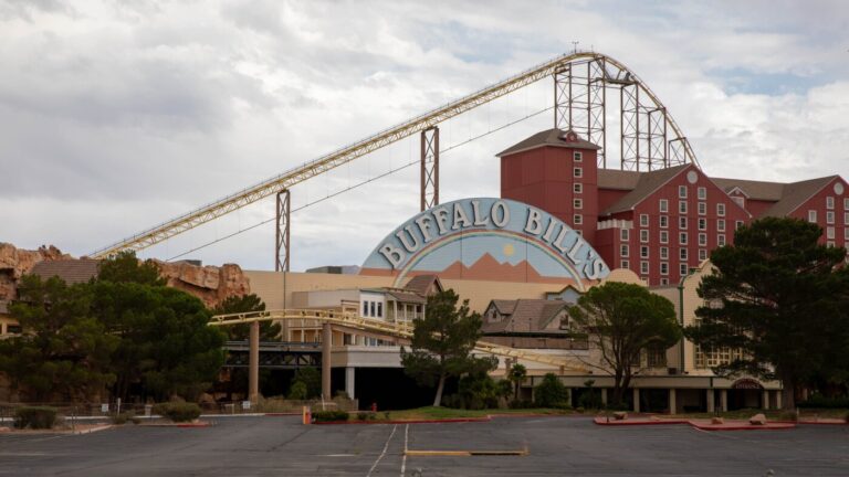 A family steps in to save the dying casino town of Primm, Nevada