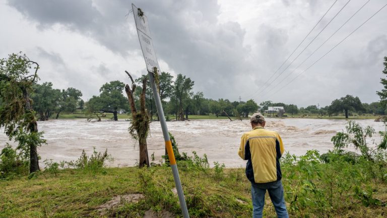 Flood sirens blare in South Central Texas as rivers reach perilous heights