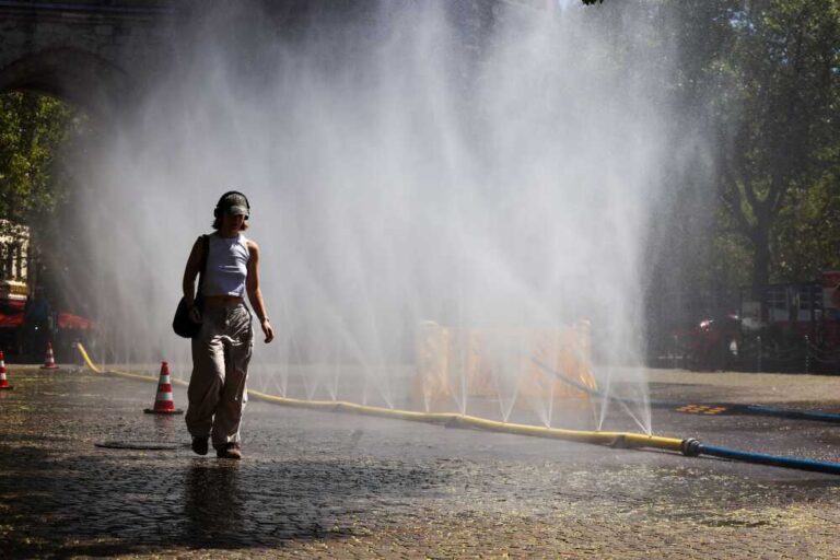 Cologne unveils cooling mist initiative as heatwave grips Germany